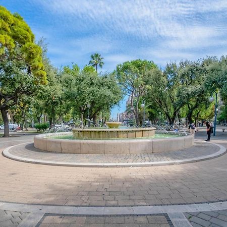 Modern Apartment To Relax In The City Center Bari Eksteriør bilde